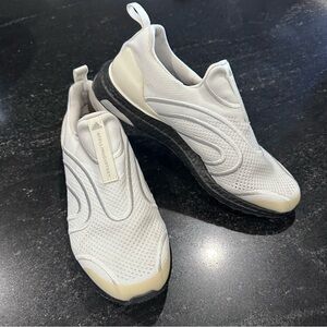 Adidas by Stella‎ McCartney Women’s  Ultraboost Uncaged Chalk White Stone Size 9